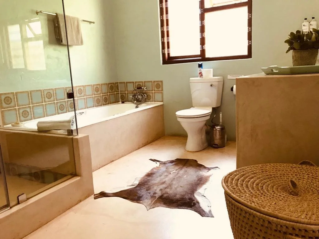 Ngoye Lodge