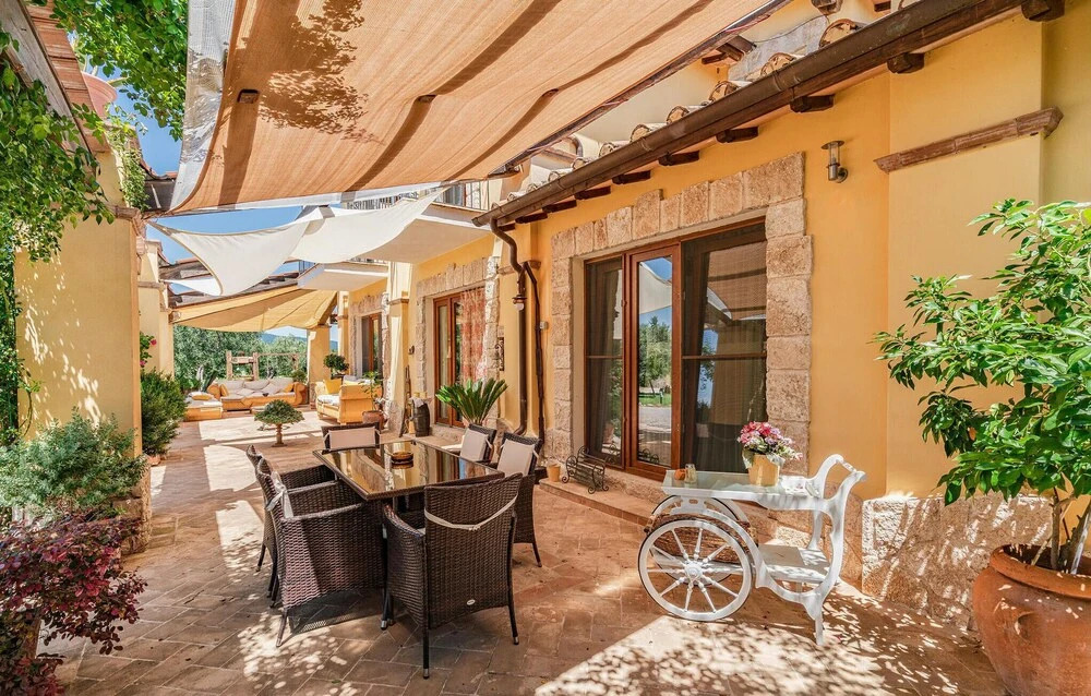 Casale Di Vulci