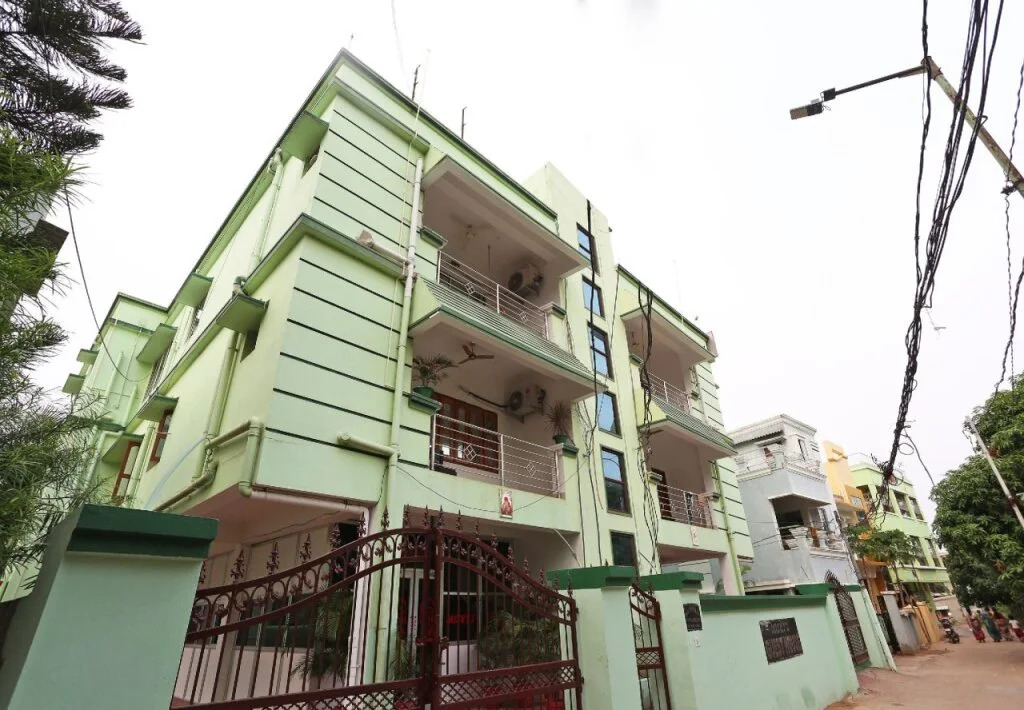 Misky S Guest House by OYO Rooms