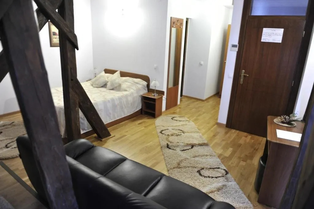 Отель Casa Weidner Sibiu