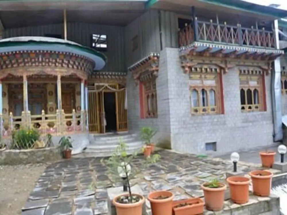 Taktsangri-La
