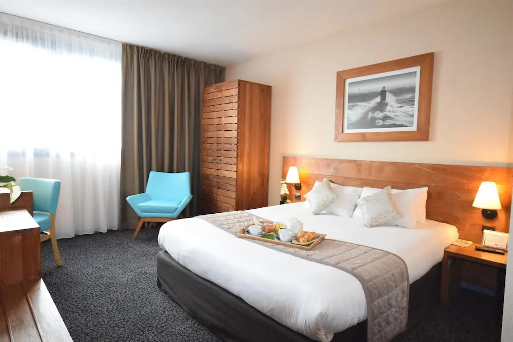 Kyriad Prestige - Bordeaux Aeroport