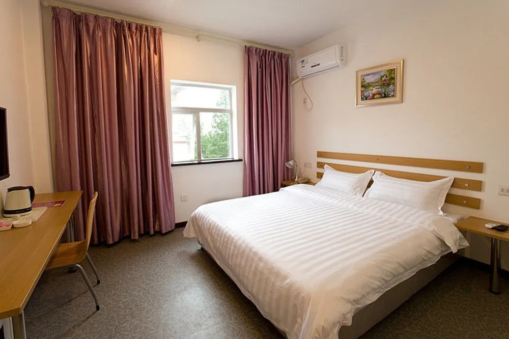 Wuhan Demo Express Hotel