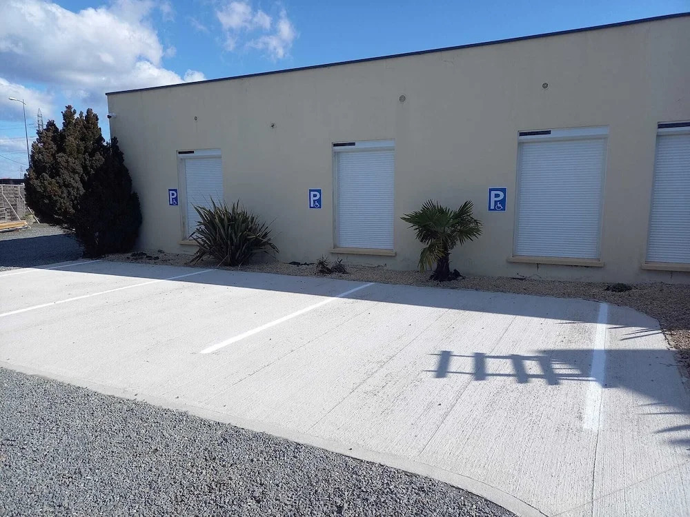 Hôtel Le Petit Logis Chambres Confort climatisées