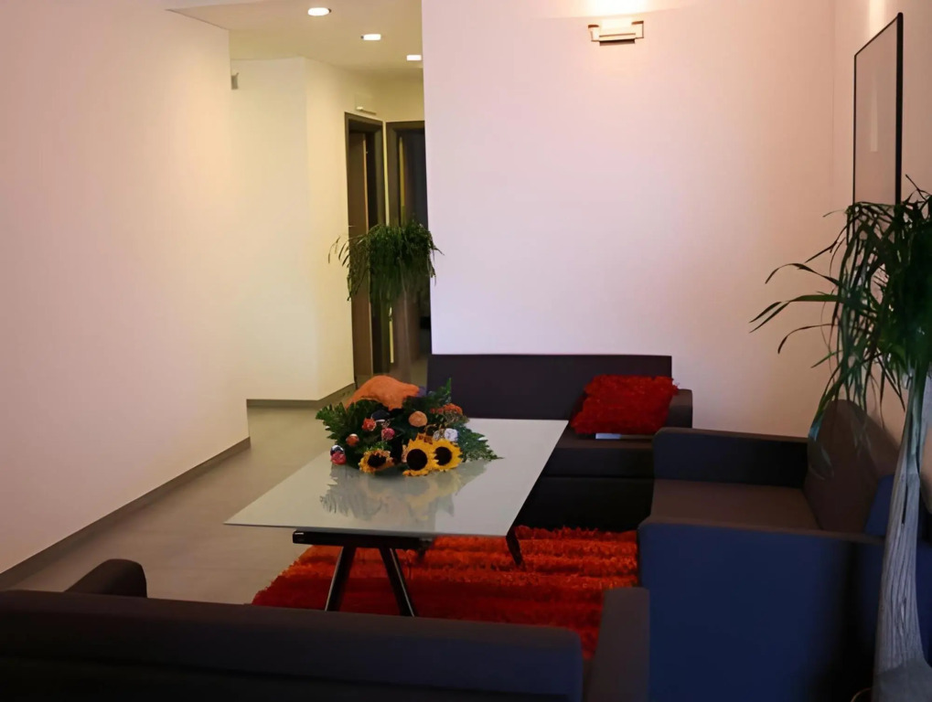 Enny Camere