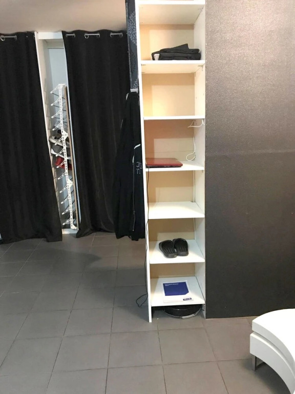 Studio in Marseille, With Wonderful City View, Furnished Terrace and W