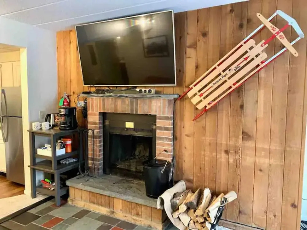 Mt Green Pool Gym Sauna Hot tub Open 3br 2b
