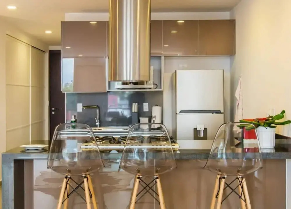 The Plaza - Stylish 1 BDR in Carso