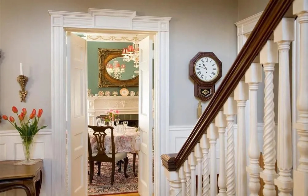 A B&B at The Edward Harris House Inn