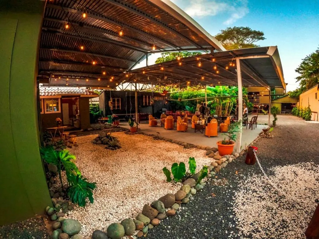 Nirimo Hostel and Studios