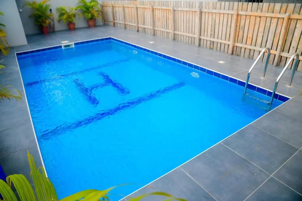 Historia Mews, 4 Bedroom Town House with Pool