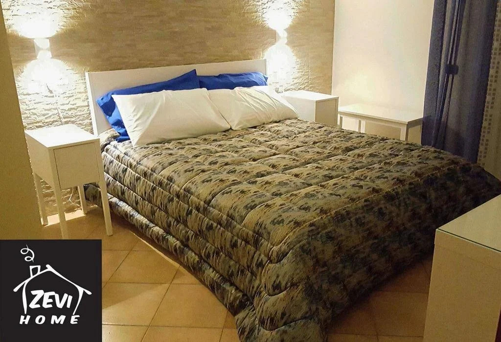 Zevi Home Bed and Breakfast