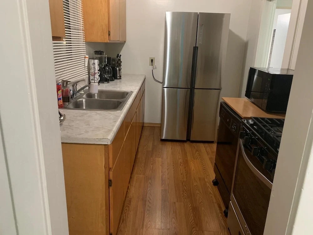 Hollywood Comfortable Stay