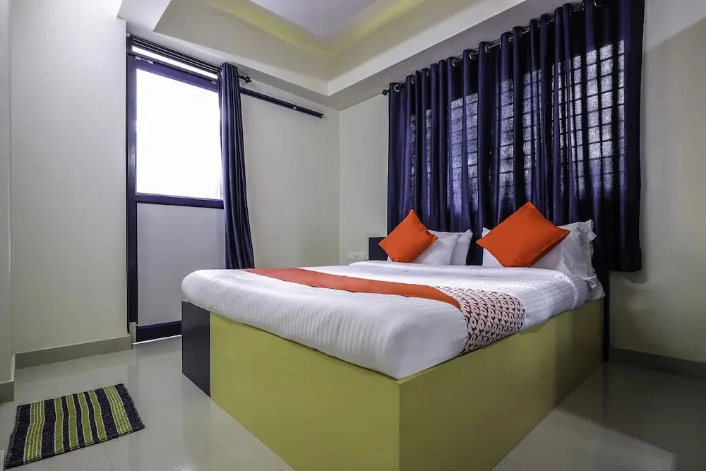 Blue Berry Apartments By OYO Rooms