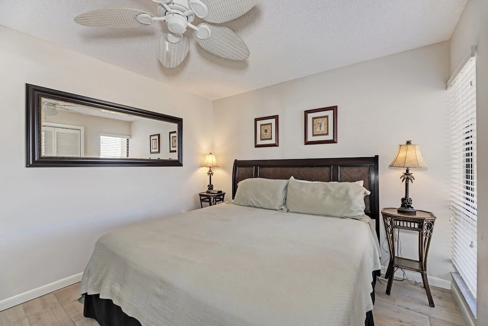 Midnight Cove Ii 831f - Beautiful Vacation Rental! 2 Bedroom Condo