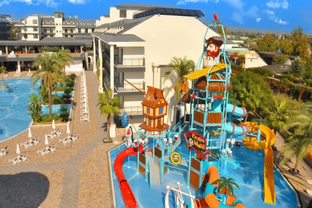 Grand Pearl Beach Resort And Spa