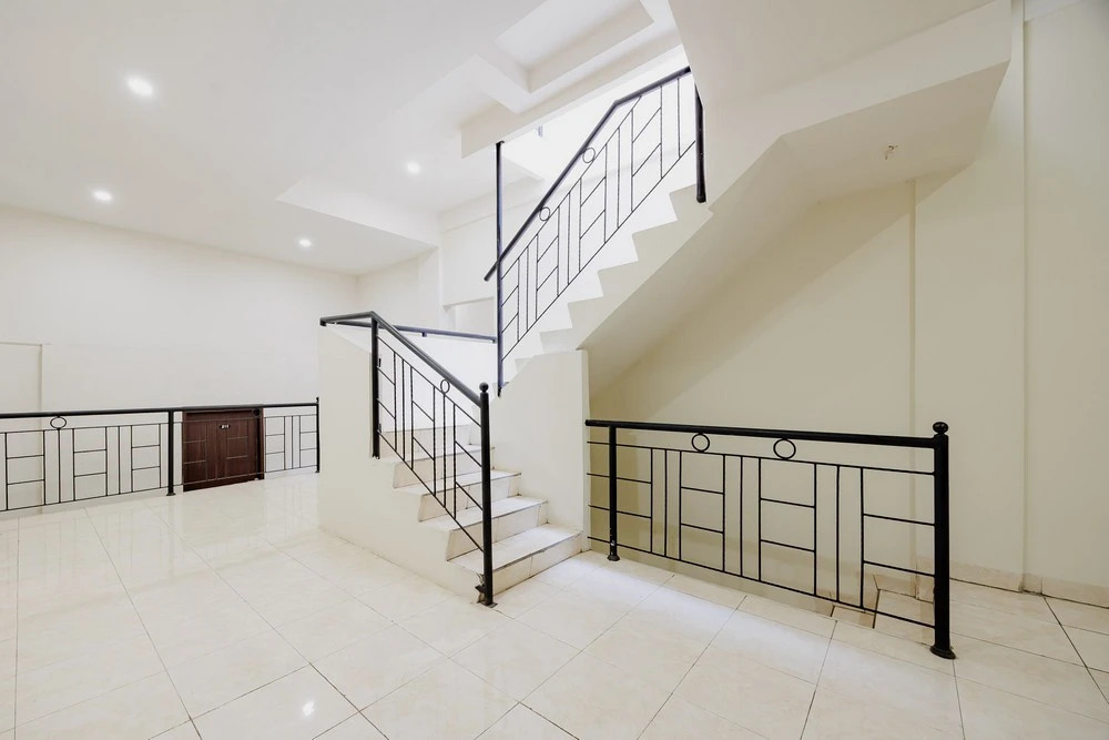 RedDoorz Plus at D San Residence Buah Batu