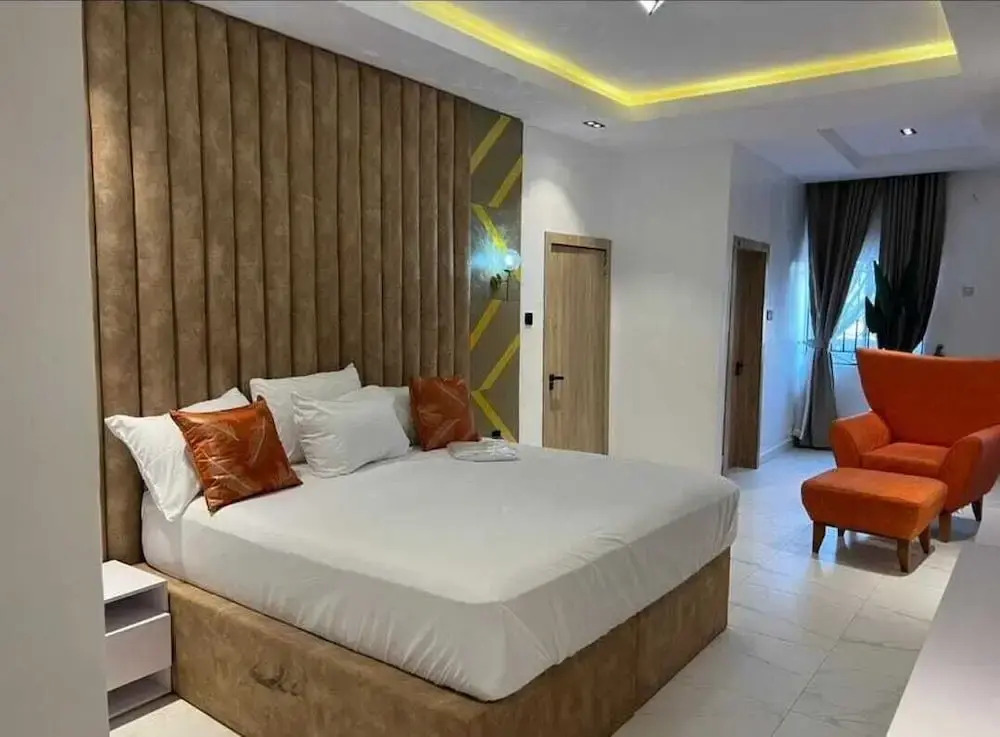 Greyfield Apartment 1