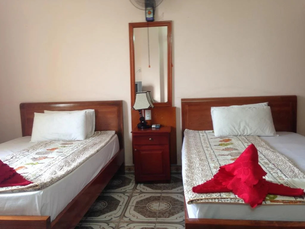 Don Hien 2 Hotel