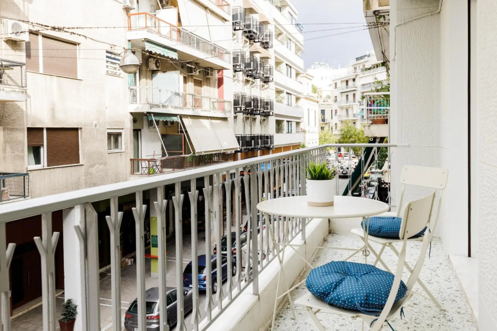 Divine 1BR Apartment near the Acropolis museum