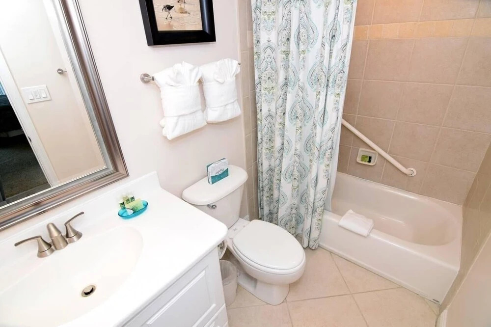 Sundial A403 - One Bedroom, Direct Beachfront! Condo