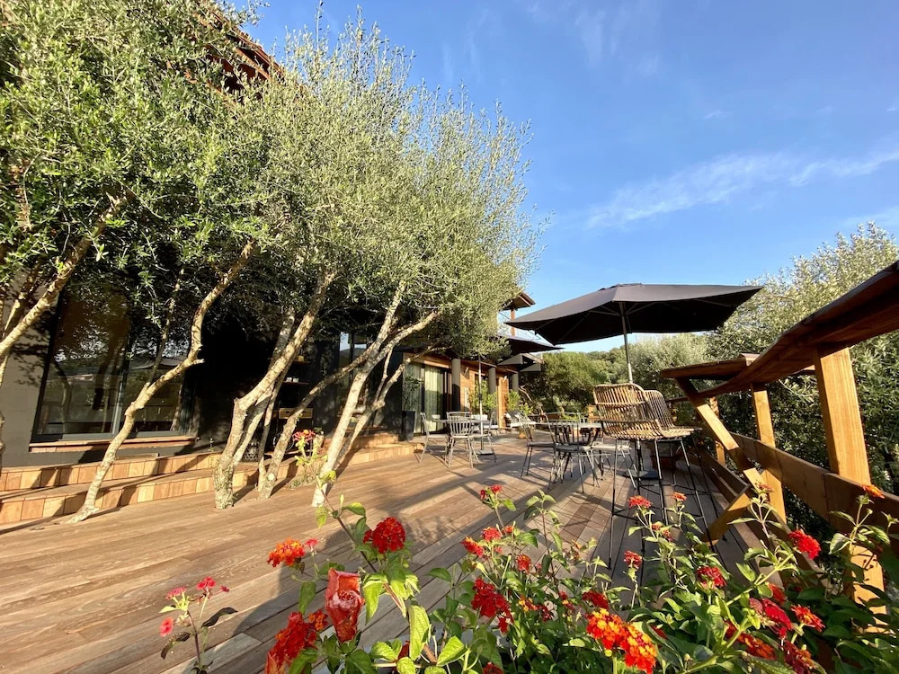 A Vadina - Hébergements de charme avec piscine & spa, Porticcio