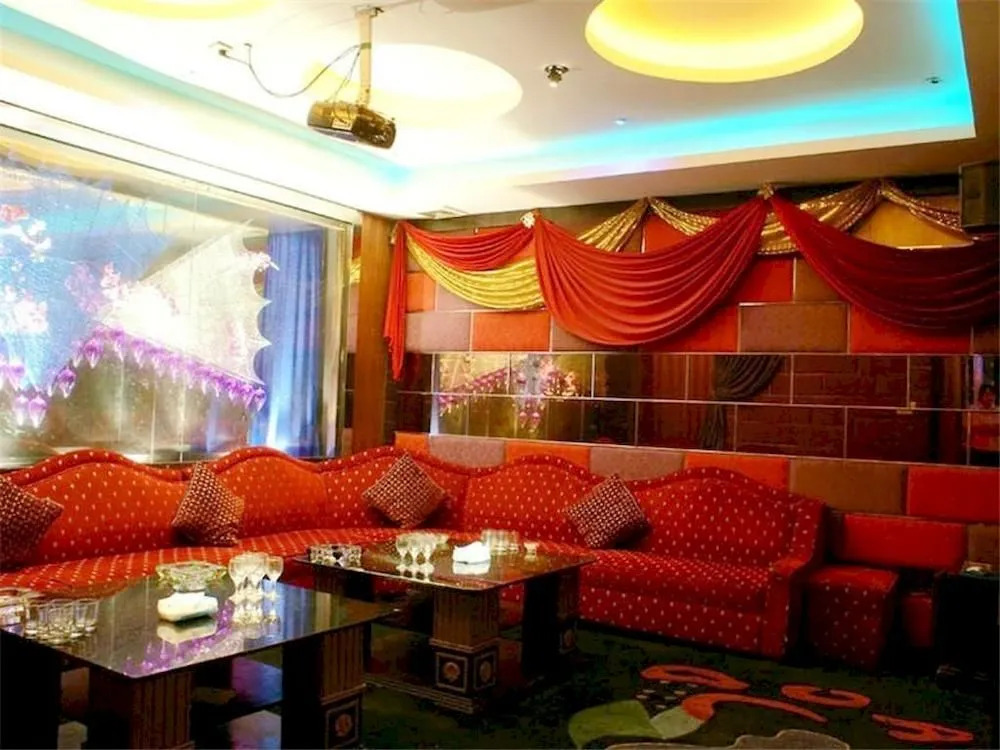 Hway Hotel