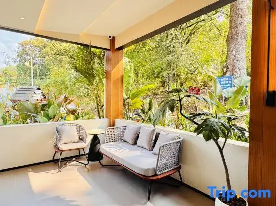 Mandina Homestay (Xishuangbanna Jinghong Manhena Guzhai)