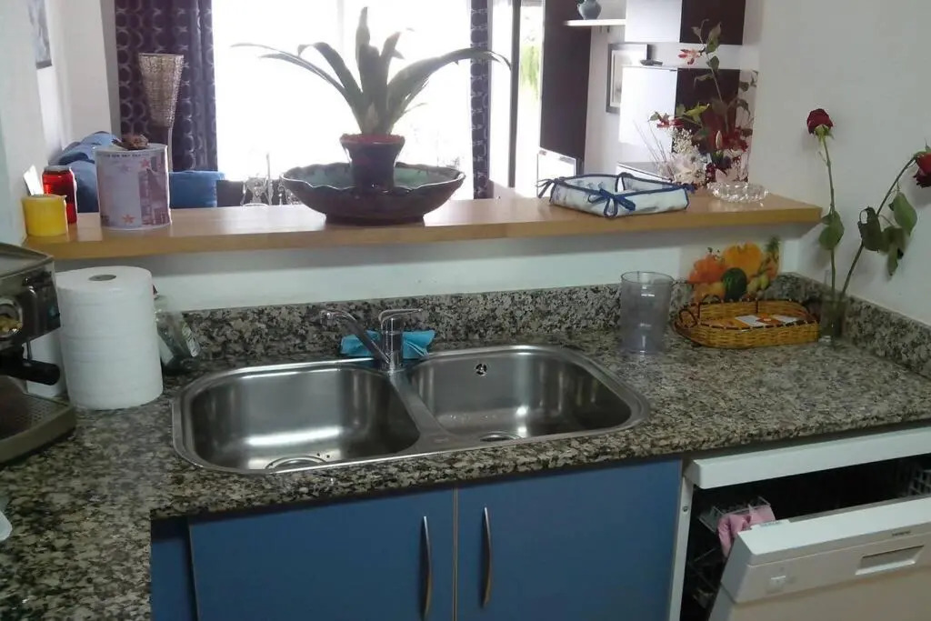 Bonito apartamento de 3 hab. con jardín