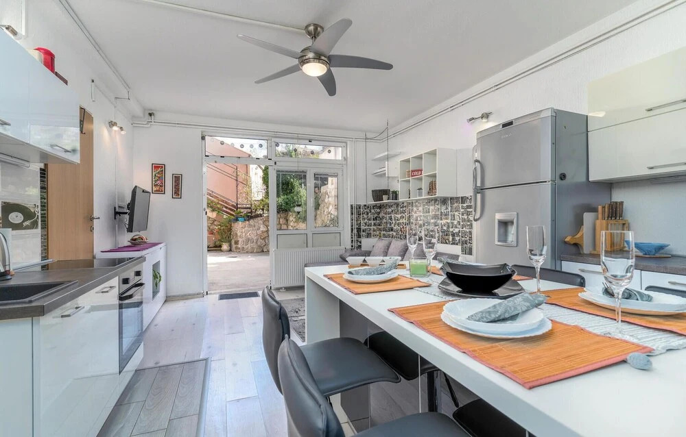 Beautiful Apartment in Bakar With Wifi and 1 Bedrooms