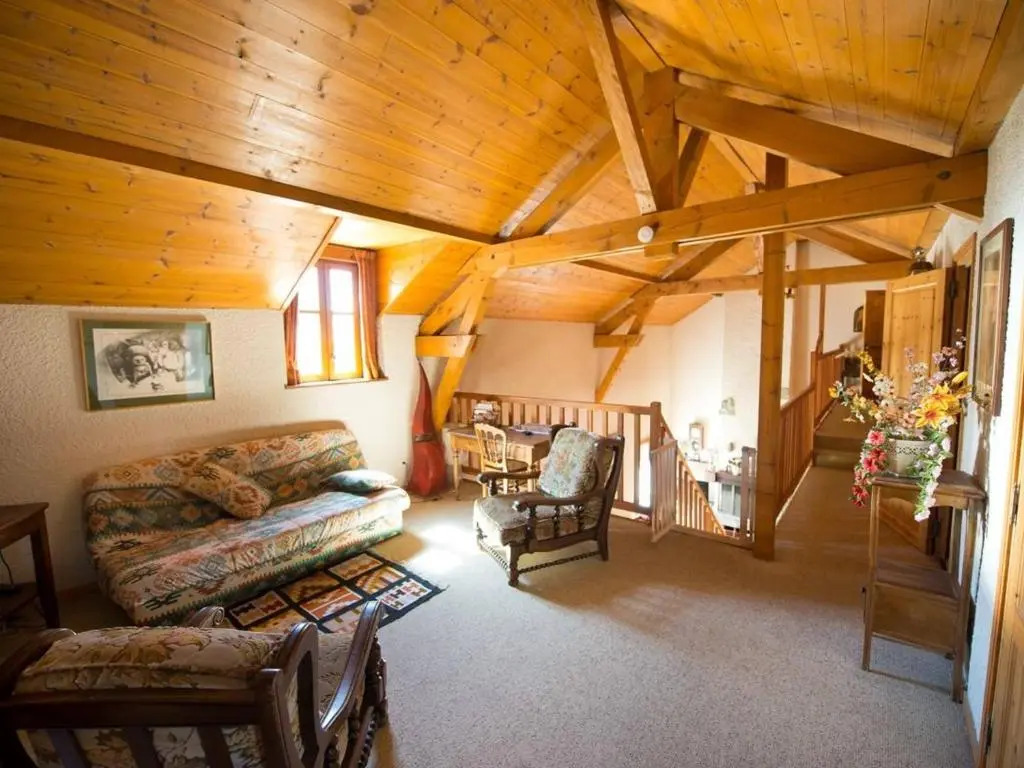 Grande villa familiale à Briançon, 6 pièces, 14 pers., jardin, terrasse, parking couvert et wifi - FR-1-330C-71