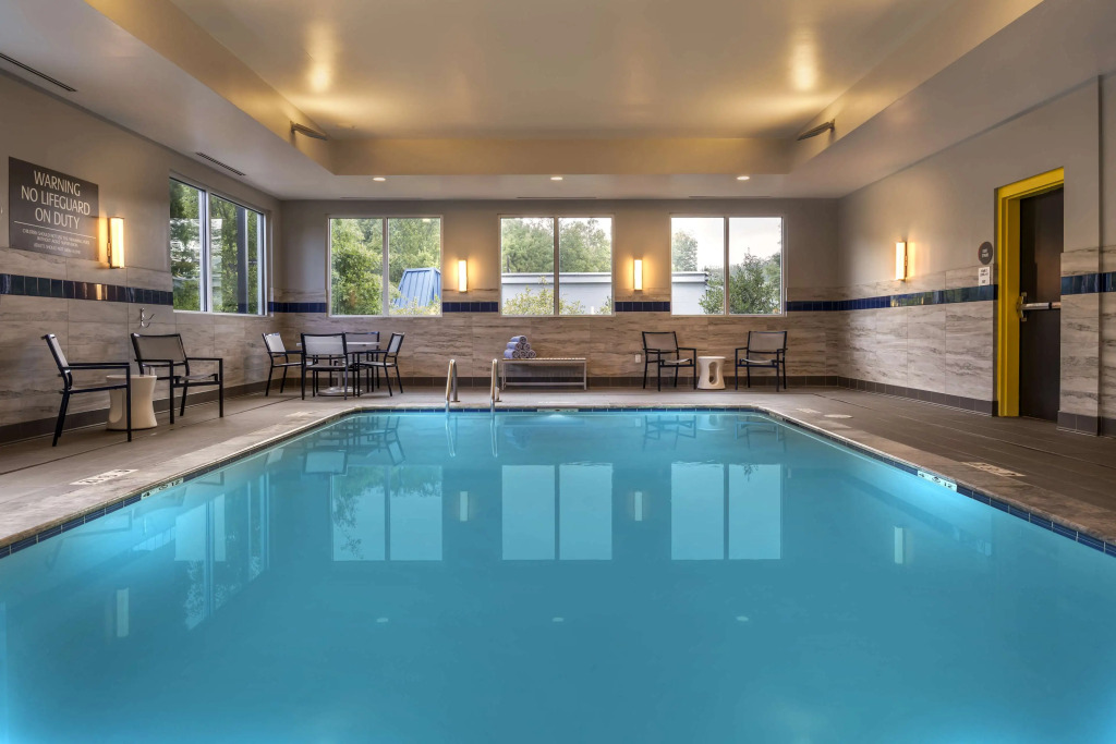 GLo Hotel Asheville-Blue Ridge Parkway