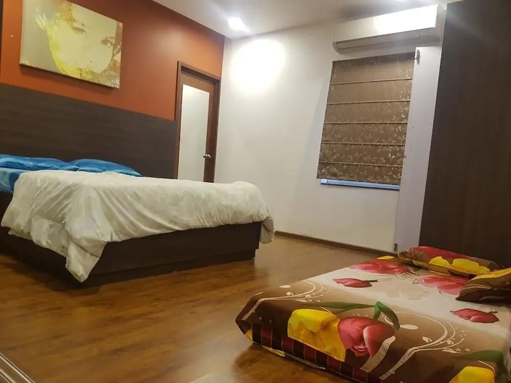 Zondela Inn Luxury Apartments