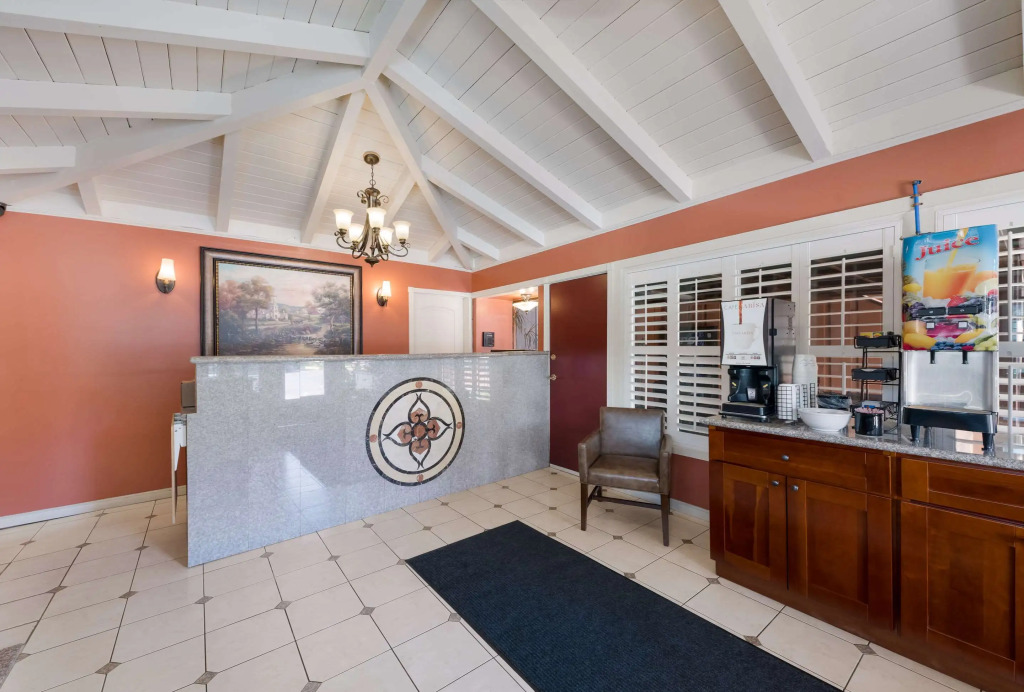Clarion Collection Wilkies Inn Pacific Grove - Monterey