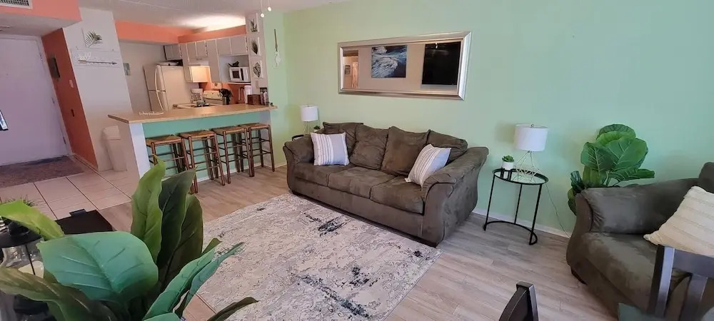 Private Beach Access Pool & Hot Tub Bbq Pits 1 Bedroom Home by RedAwning