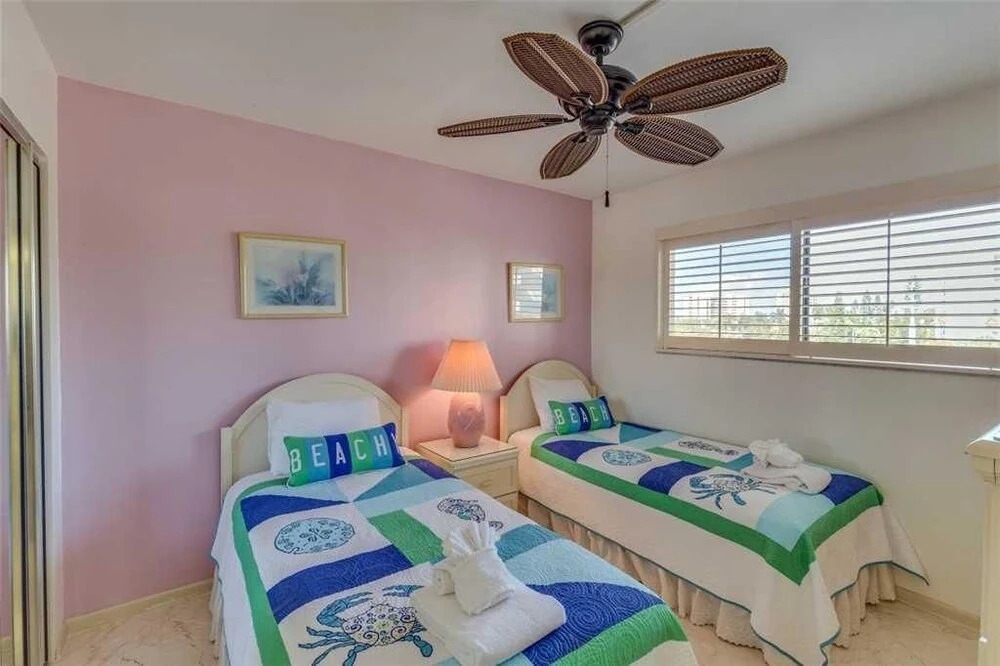 Carlos Pointe 213 - Two Bedroom Condo