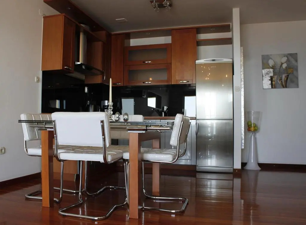 Apartment Divina