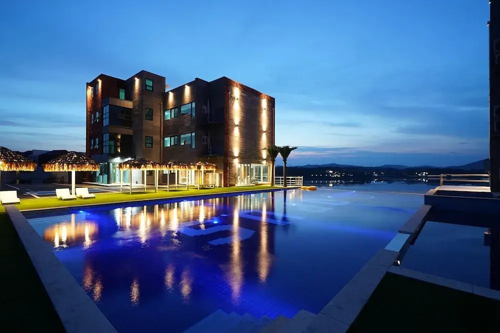 Hotel Opus