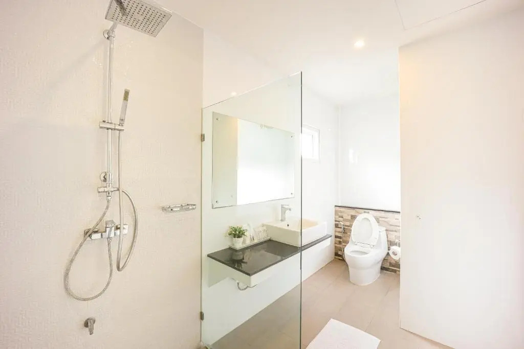 AKARD Private Villas Sattahip