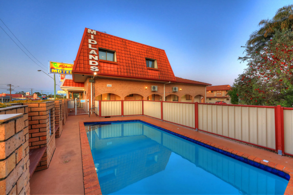 Midlands Motel