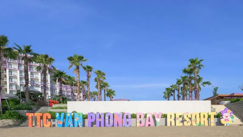 TTC Van Phong Bay Resort - Himalaya Sauna & Steam Retreat Included