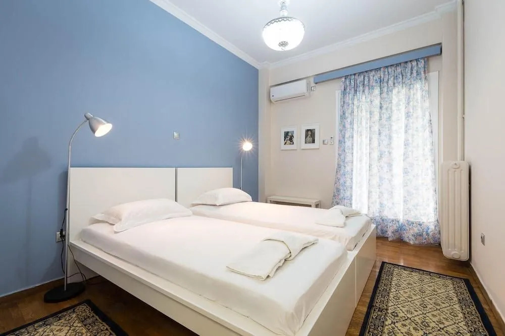 Three Bedrooms Apartment Under Acropolis