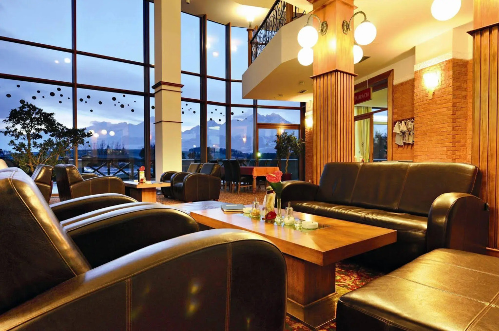 Hotel International