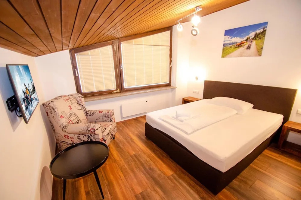 Penthouse Eightyone Kaprun Incl Summer Card