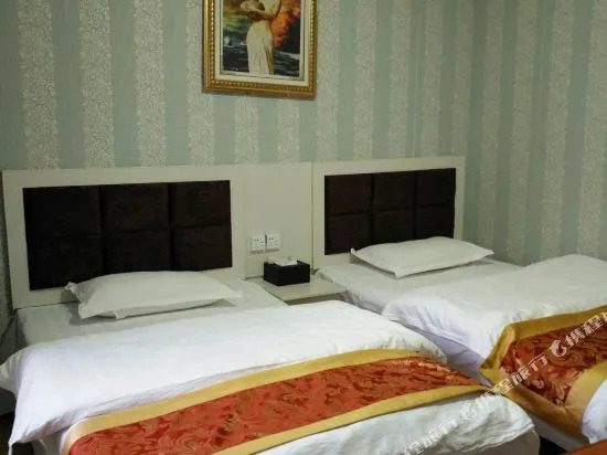 Zhenyuan Qianzhen Hotel