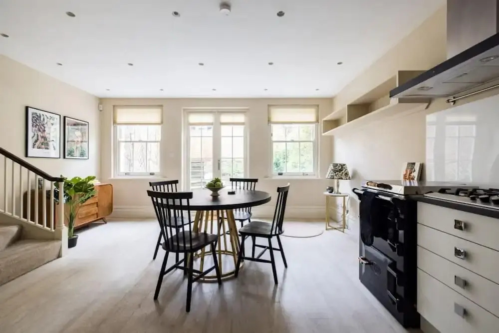 The Southwark Classic - Stylish 4bdr House With Patio