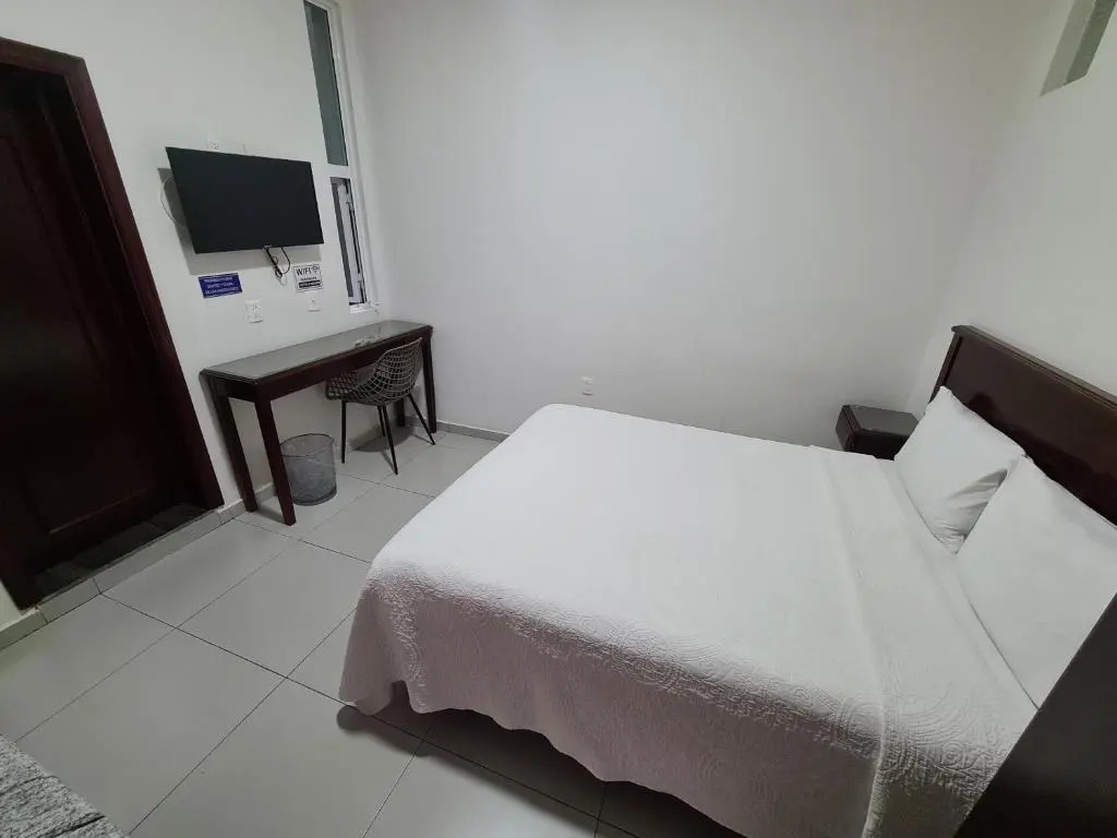 HOTEL FINA INN