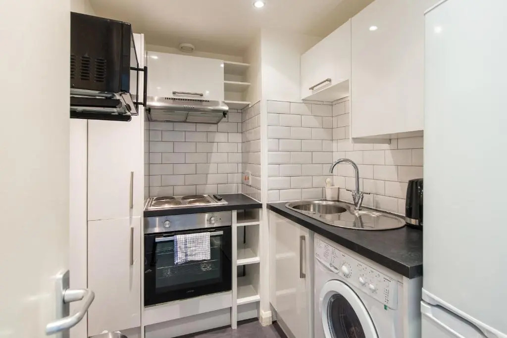 Downtown and central 1 bed in Edinburgh, sleeps 4