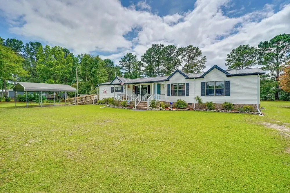Secluded Hampstead Vacation Rental With Deck!
