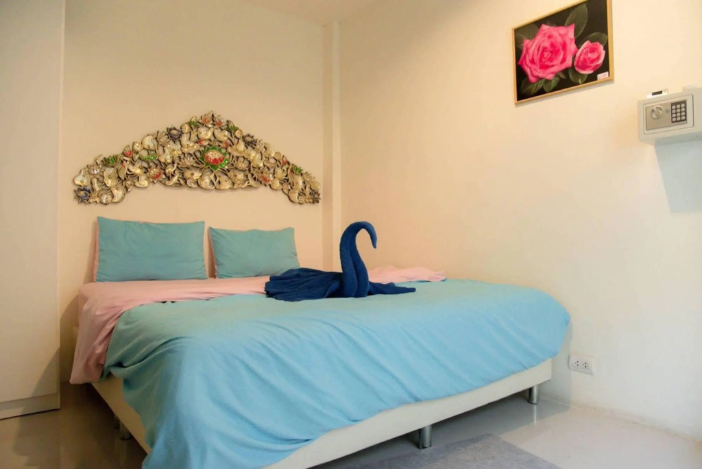 Lotus Suite Hua Hin